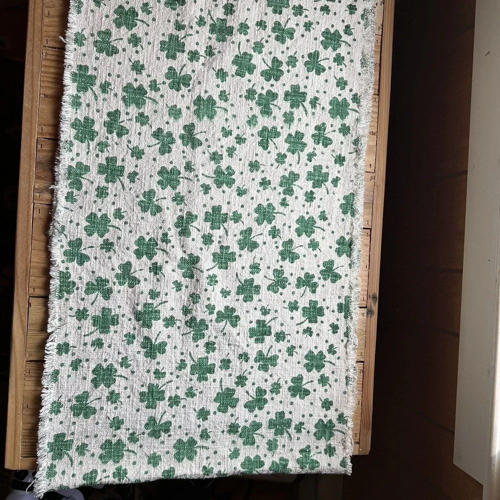 Storehouse St Patrick's Shamrock Table Runner Very Large 17 X 90 Made In India